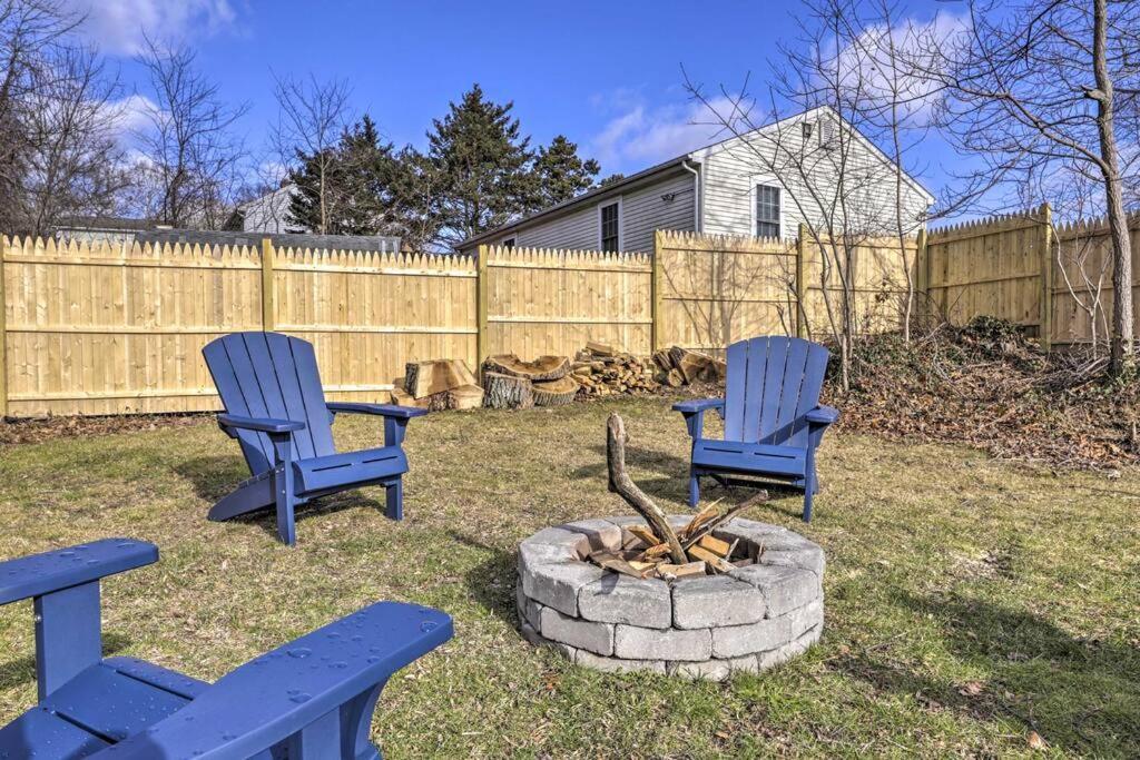 New! Updated Mystic Home W/ Sauna, Hot Tub & Deck المظهر الخارجي الصورة